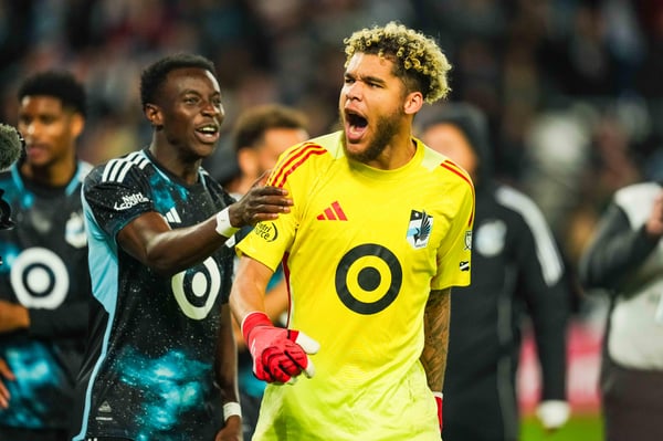 世界杯FIFA体育新闻：戴恩·圣克莱尔加盟迈阿密国际，此前他代表明尼苏达联队出战了174场常规赛。/ Brace Hemmelgarn-Imagn Images