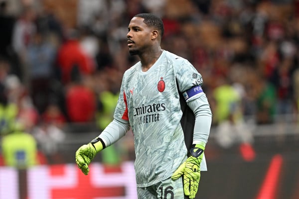 世界杯FIFA体育新闻：据信切尔西对迈尼昂的追求已经结束。/ IMAGO/Buzzi