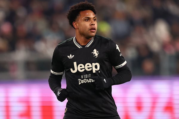 世界杯FIFA体育新闻：韦斯顿·麦肯尼在尤文图斯继续给人留下深刻印象。/ sportinfoto/DeFodi Images/DeFodi/Getty Images