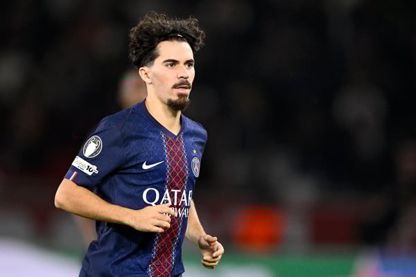 世界杯FIFA体育新闻：维蒂尼亚是皇马的目标。 / Gerrit van Keulen/苏格拉底/盖蒂图片社