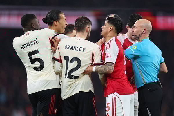 世界杯FIFA体育新闻：粉丝们对这部电影期待更高，但它却过于神秘。/ Marc Atkins/Getty Images