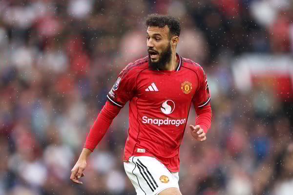 世界杯FIFA体育新闻：努赛尔·马兹拉维是摩洛哥的常客之一。/ 马特·麦克纳尔蒂/盖蒂图片社