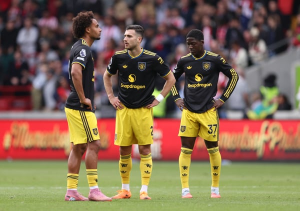 世界杯FIFA体育新闻:曼联一月份转会窗口的计划被打乱了。/ Catherine Ivill/AMA/Getty Images