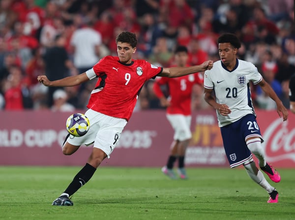 世界杯FIFA体育新闻：哈姆扎·阿卜杜勒卡里姆是埃及最受瞩目的年轻天才之一。/ Mohamed Farag/FIFA/Getty Images