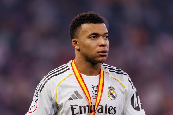 世界杯FIFA体育新闻：基利安·姆巴佩的行为受到了广泛质疑。/ Maciej Rogowski/Eurasia Sport Images/Getty Images