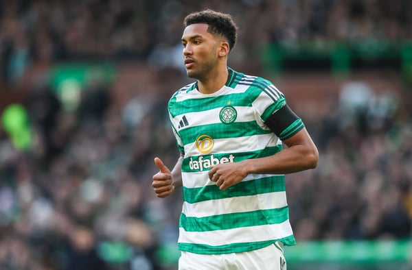 世界杯FIFA体育新闻：凯尔特人足球俱乐部在与威尔弗里德·南希分道扬镳后的首场比赛中取得胜利。/ Craig Foy/SNS Group/Getty Images