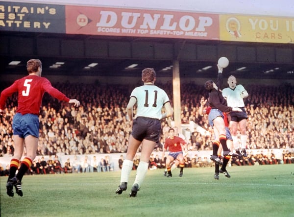 世界杯FIFA体育新闻:1966年世界杯德国对阵西班牙