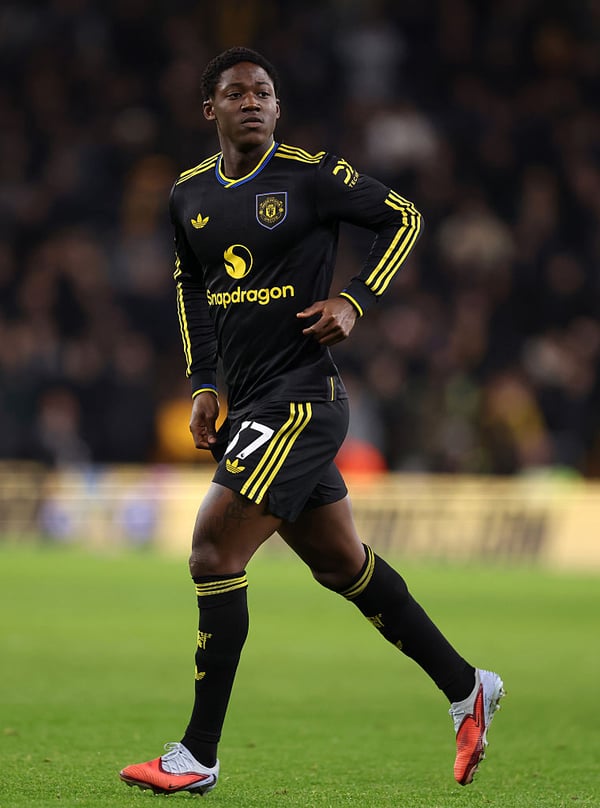 世界杯FIFA体育新闻：在卡里克麾下，迈努不太可能成为一名能赢球的六号位击球手。/ Catherine IvillAMA/Getty Images