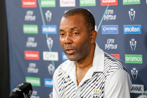 世界杯FIFA体育新闻：鲁道夫·斯佩德，牙买加队教练