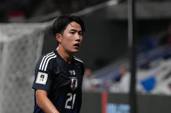 世界杯FIFA体育新闻：佐藤龙之介