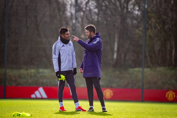 世界杯FIFA体育新闻：卡里克已做好迎接挑战的准备。/ Ash Donelon/曼联/Getty Images