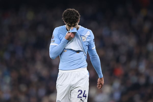 世界杯FIFA体育新闻：格瓦迪奥尔将长期缺阵。/ James Gill/Danehouse/Getty Images