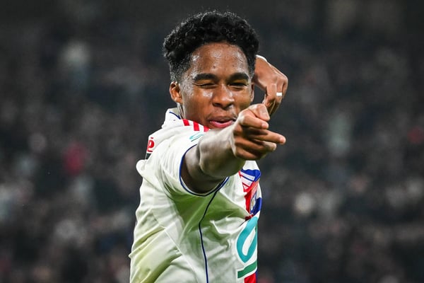 世界杯FIFA体育新闻：2026 年 1 月 11 日，里昂奥林匹克队 (里昂) 的恩德里克在对阵里尔的比赛中。