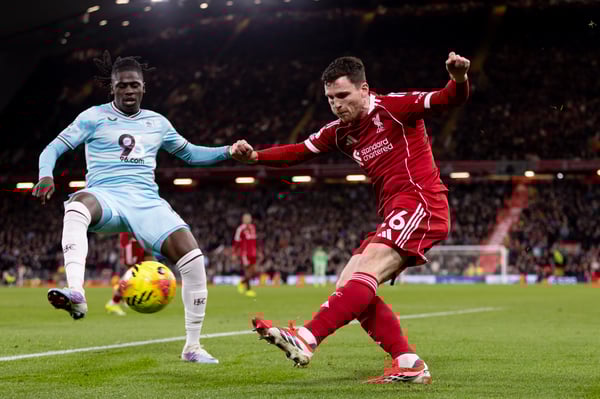 世界杯FIFA体育新闻：利物浦知道他们的下一步行动。/ Gaspafotos/MB Media/Getty Images