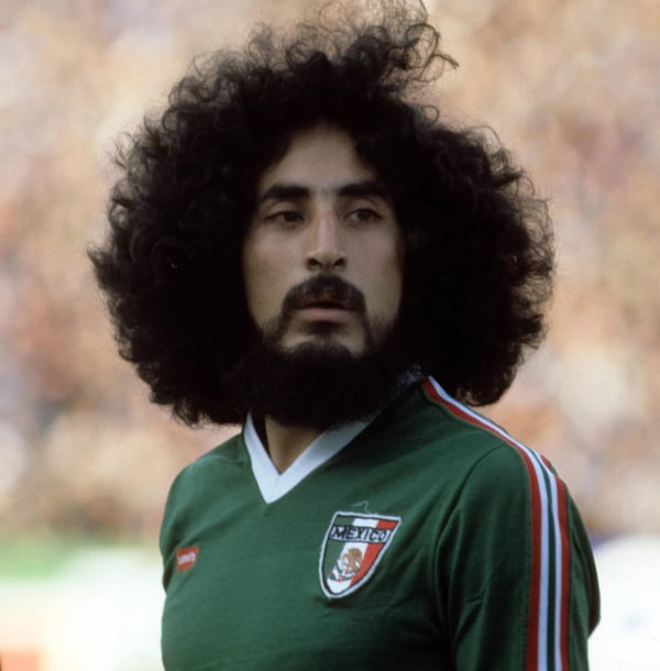 世界杯FIFA体育新闻：莱昂纳多·奎利亚尔代表墨西哥队参加1978年阿根廷世界杯