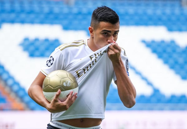 世界杯FIFA体育新闻：雷尼尔在皇家马德里的职业生涯最终未能取得成功。/ Irina RH/AFP7/Europa Press Sports/Getty Images