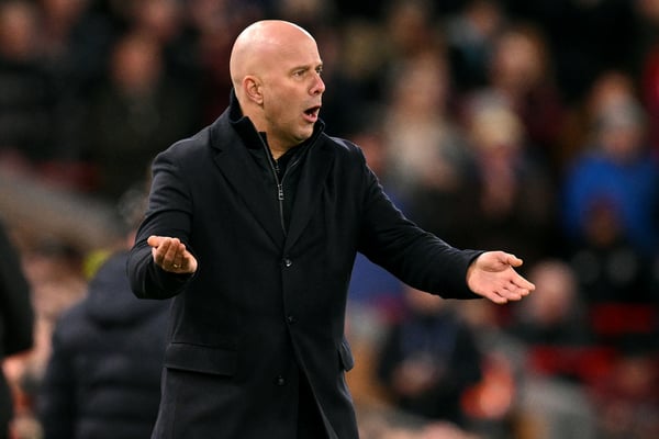 世界杯FIFA体育新闻:阿恩·斯洛特接下来将迎来几场重要比赛。/ Oli Scarff/AFP/Getty Images