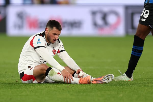 世界杯FIFA体育新闻：圣地亚哥·吉梅内斯自去年十月以来就没上场比赛了。/ sportinfoto/DeFodi Images/DeFodi/Getty Images