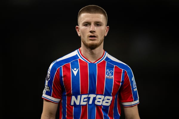 世界杯FIFA体育新闻:亚当·沃顿是英格兰最有前途的新星之一。/ Sebastian Frej/Getty Images