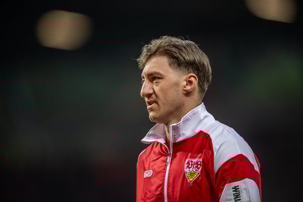 世界杯FIFA体育新闻:安杰洛·斯蒂勒在德甲联赛中表现出色。/ Luciano Lima/Getty Images