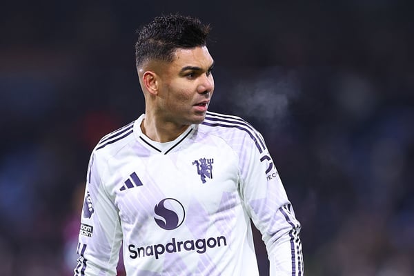 世界杯FIFA体育新闻:卡塞米罗的曼联之旅将在本赛季结束后结束。/ Robbie Jay Barratt/AMA/Getty Images