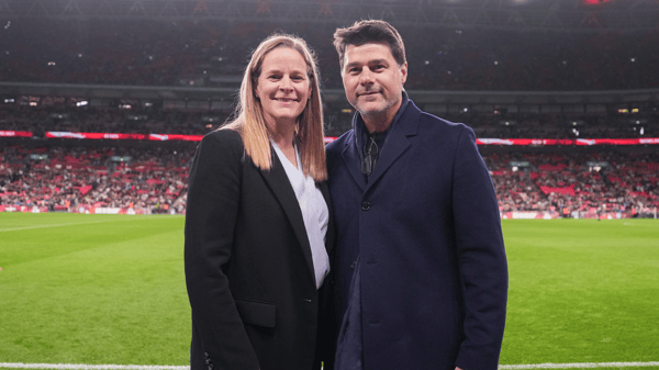 世界杯FIFA体育新闻:辛迪·帕洛·科恩(左)协助招募了毛里西奥·波切蒂诺(右)担任美国男足国家队主教练。/ Brad Smith/ISI Photos/USSF/Getty Images