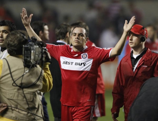 世界杯FIFA体育新闻:Cuauhtemoc Blanco 与 芝加哥火焰