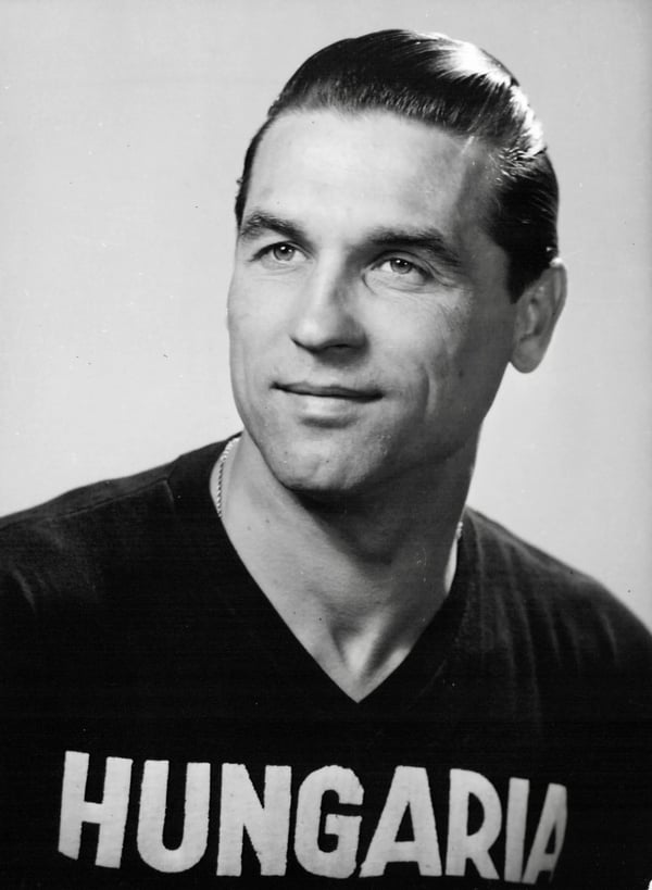 世界杯FIFA体育新闻：久拉·格罗西克斯 (1)