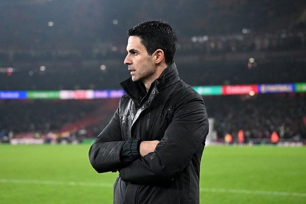 世界杯FIFA体育新闻：米克尔·阿尔特塔带领阿森纳闯入联赛杯决赛。/ Stuart MacFarlane/阿森纳足球俱乐部/Getty Images