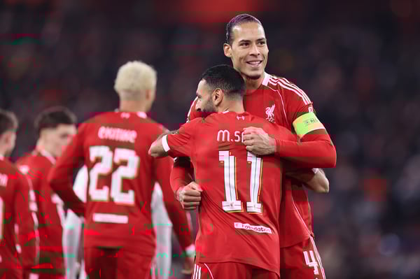 世界杯FIFA体育新闻:范戴克坚称利物浦的问题并非内部问题。/ Simon Stacpoole/Offside/Getty Images