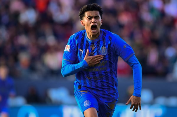 世界杯FIFA体育新闻：理查德·莱德兹马打进了他在墨西哥足球甲级联赛的首粒进球。/ Ricardo HernandezJam Media/Getty Images