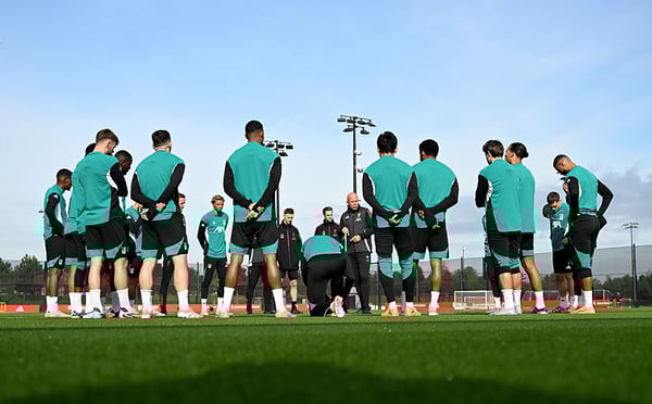 世界杯FIFA体育新闻:斯洛特正试图为这支他接手的球队注入自己的风格。/ Nick Taylor/利物浦足球俱乐部/Getty Images