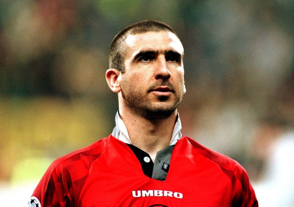 世界杯FIFA体育新闻：埃里克·坎通纳是曼联历史上最伟大的球员之一。/ IMAGO/奥利弗·贝伦特