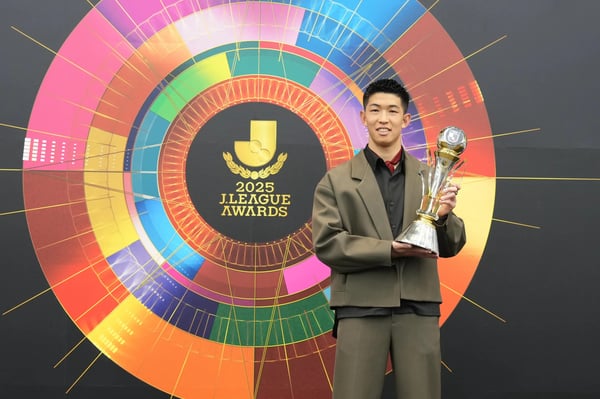 世界杯FIFA体育新闻：早川智树荣获2025年J联赛年度最佳球员奖
