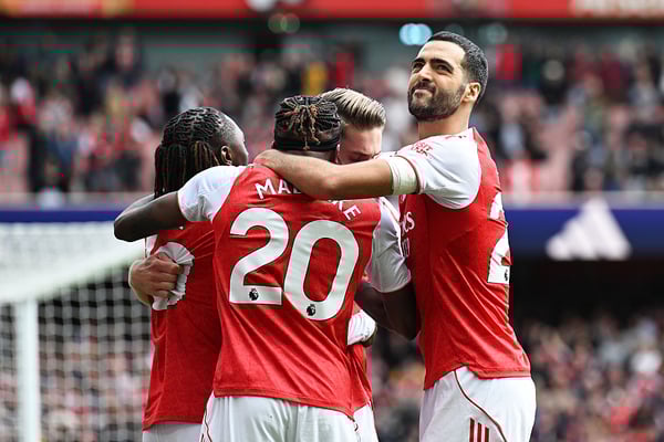 世界杯FIFA体育新闻:阿森纳在各项赛事中都表现出色。/ Stuart MacFarlane/阿森纳足球俱乐部/Getty Images