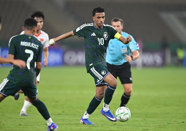 世界杯FIFA体育新闻：U23 沙特阿拉伯球员 Musab Al-Juwayr