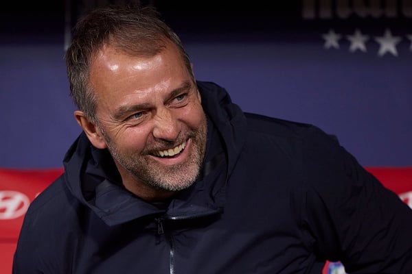 世界杯FIFA体育新闻：汉斯·弗里克提醒大家，皇家马德里在国王杯中被淘汰了。/ Manu Reino/DeFodi Images/DeFodi/Getty Images