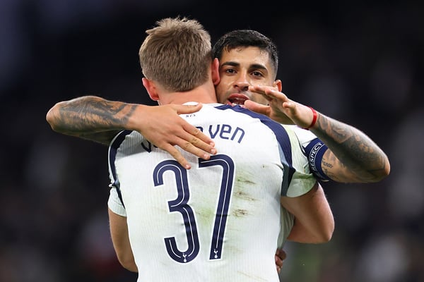 世界杯FIFA体育新闻：托特纳姆热刺队需要注入新的活力，即便只是为了提振克里斯蒂安·罗梅罗的士气。/ Marc Atkins/Getty Images