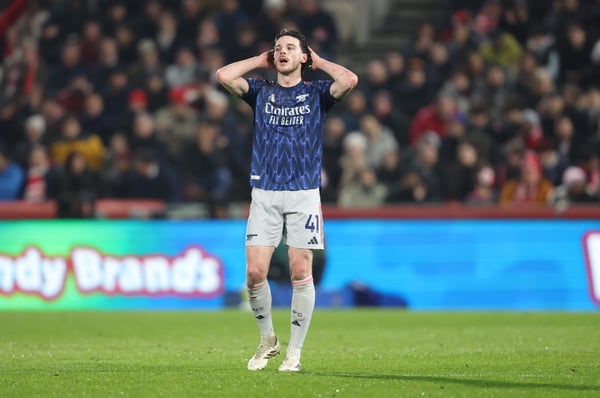 世界杯FIFA体育新闻：阿森纳可能犯下代价惨重的失误。/ Rob Newell/CameraSport/Getty Images