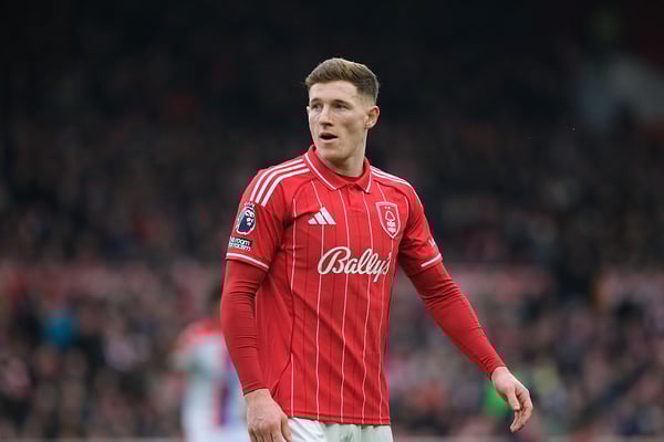 世界杯FIFA体育新闻：埃利奥特·安德森吸引了多家英超豪门的关注。/ Paul Bonser/SOPA Images/LightRocket/Getty Images