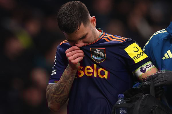 世界杯FIFA体育新闻：布鲁诺·吉马良斯可能将缺席近两个月。/ Shaun Brooks/CameraSport/Getty Images