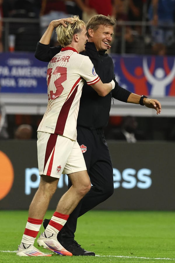 世界杯FIFA体育新闻:利亚姆·米勒 杰西·马什