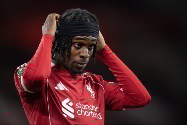 世界杯FIFA体育新闻：杰里米·弗林蓬于2025年加盟利物浦。/ Visionhaus/Getty Images