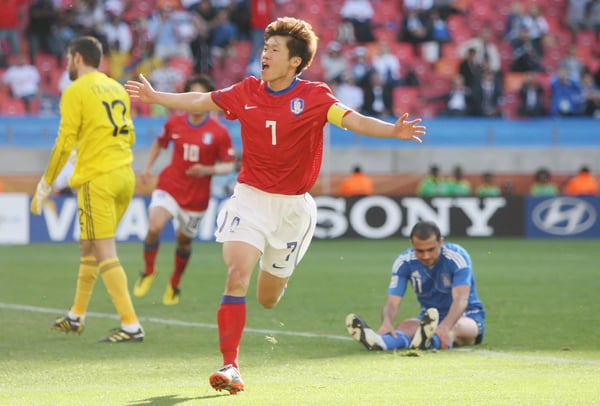 世界杯FIFA体育新闻：2010年南非世界杯(tm)