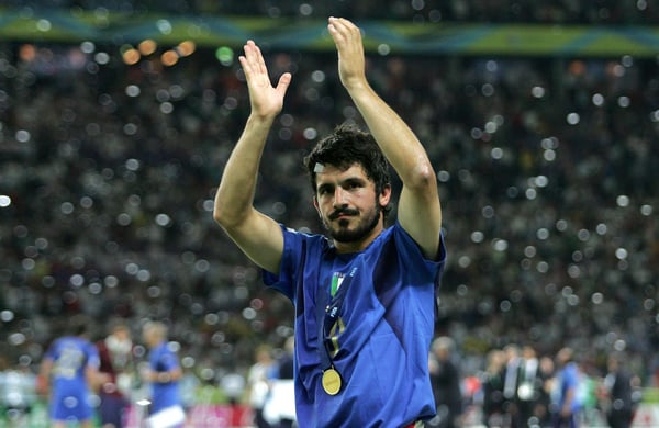 世界杯FIFA体育新闻：加图索帮助意大利队赢得了2006年国际足联世界杯冠军。/ 卢扎尼