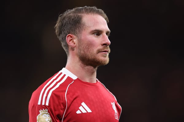 世界杯FIFA体育新闻:艾莉克丝·麦卡利斯特的未来备受关注。/ James Gill/Danehouse/Getty Images