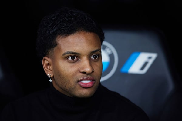 世界杯FIFA体育新闻：罗德里戈目前正在养伤，他的腿筋受伤了。/ Alvaro Medranda/Quality Sport Images/Getty Images