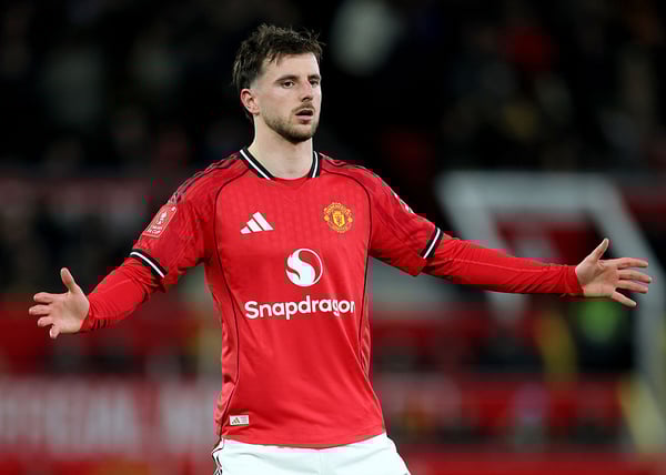 世界杯FIFA体育新闻：梅森·芒特即将复出。/ Richard Sellers/Sportsphoto/Allstar/Getty Images