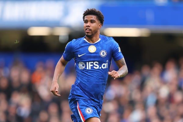 世界杯FIFA体育新闻：安德烈·桑托斯丢球时失去了他的球员。/ Izzy Poles/AMA/Getty Images