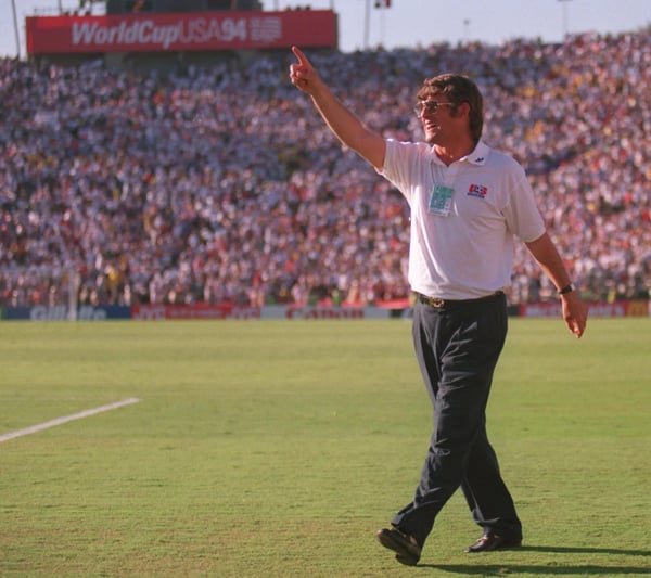 世界杯FIFA体育新闻:1994 年美国期间的博拉·米卢蒂诺维奇 (Bora Milutinovic)